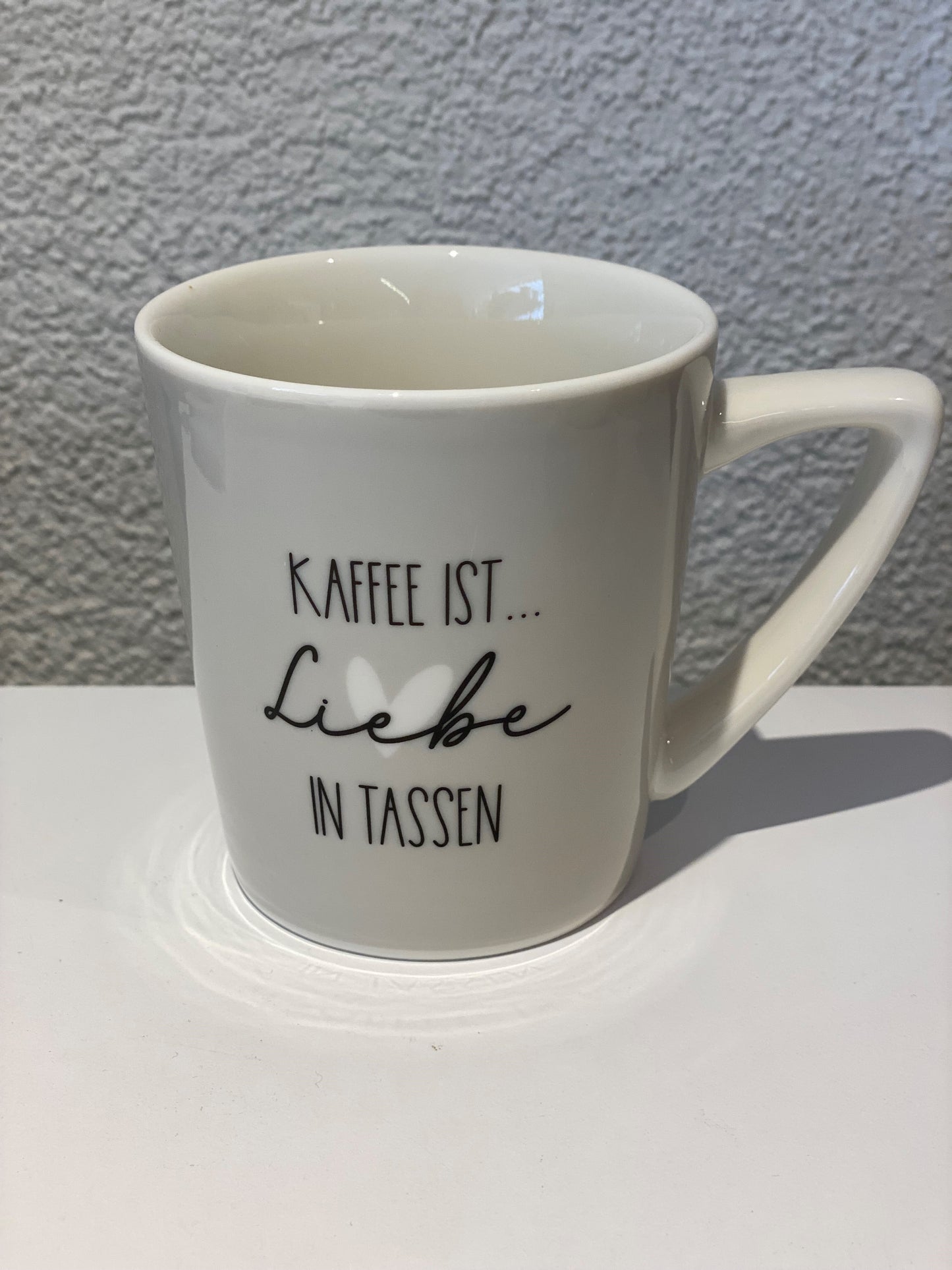 Keramiktasse Kaffee ist Liebe in Tassen